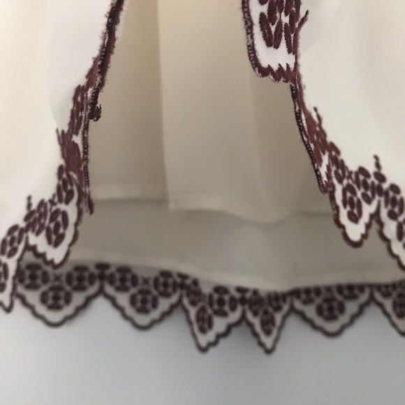 Off the shoulder blouse - Picture 2 of 4